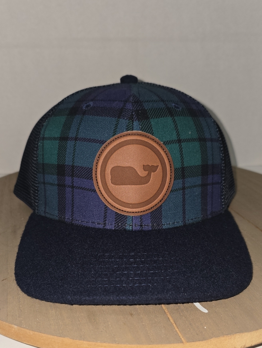 Vineyard Vines Charleston Green Navy Plaid Leather Whale Logo Trucker Hat NWT
